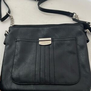 Rosetti Midge Black Crossbody Bag, gently used in excellent condition for you!💕